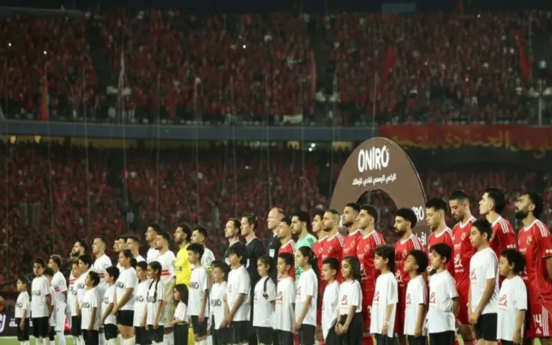 الوطن سبورت | طائرة هليكوبتر تنقل درع الدوري للبطل غدا